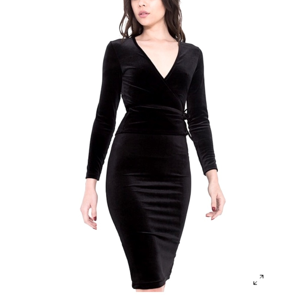 NWOT American Apparel Velvet Midi Pencil Ponte Skirt - Black